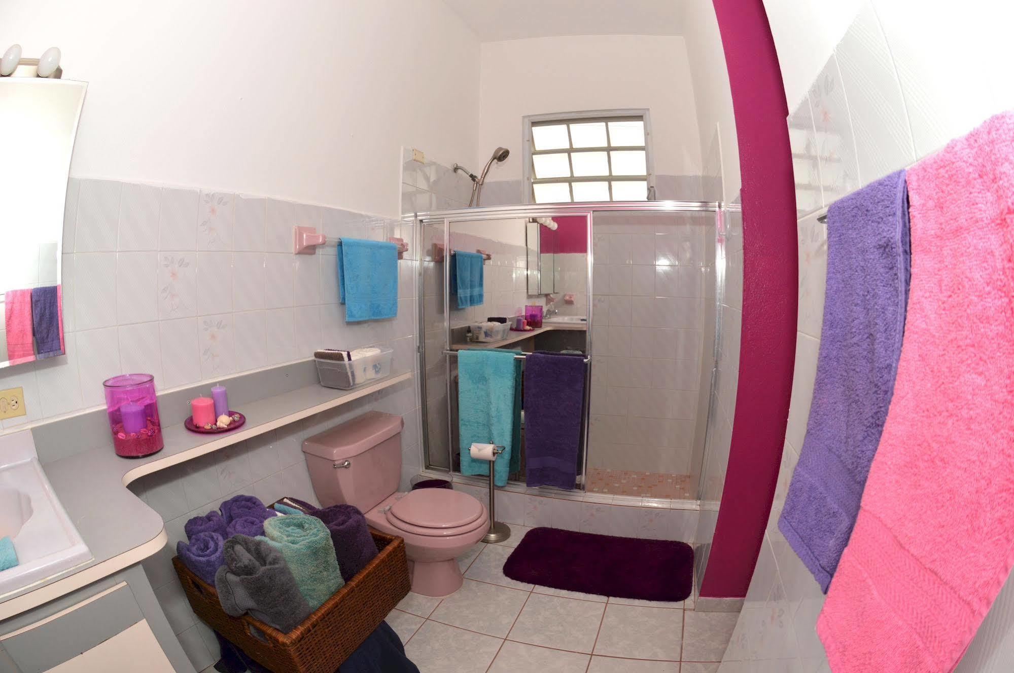 Bed and Breakfast Wssm Surf House Aguadilla Exterior foto