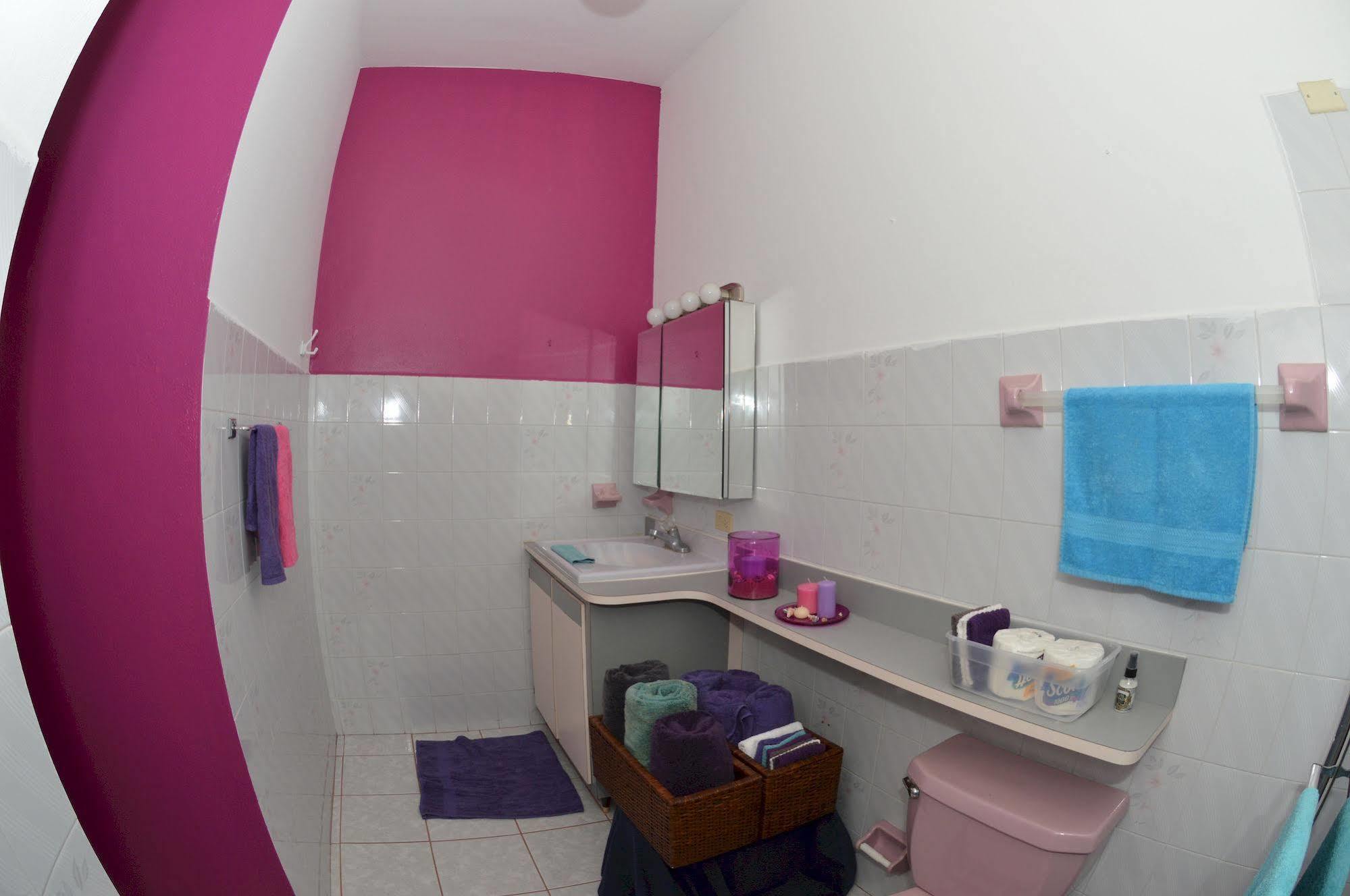 Bed and Breakfast Wssm Surf House Aguadilla Exterior foto
